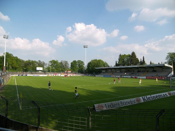 Sân Heidewaldstadion