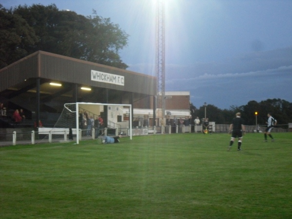 Sân The Glebe Ground