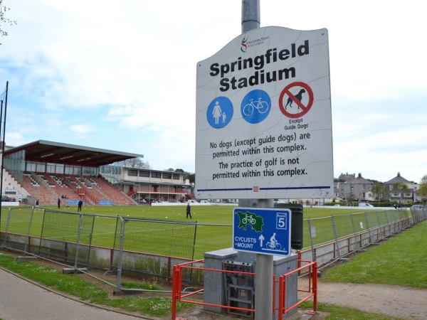 Sân Springfield Stadium