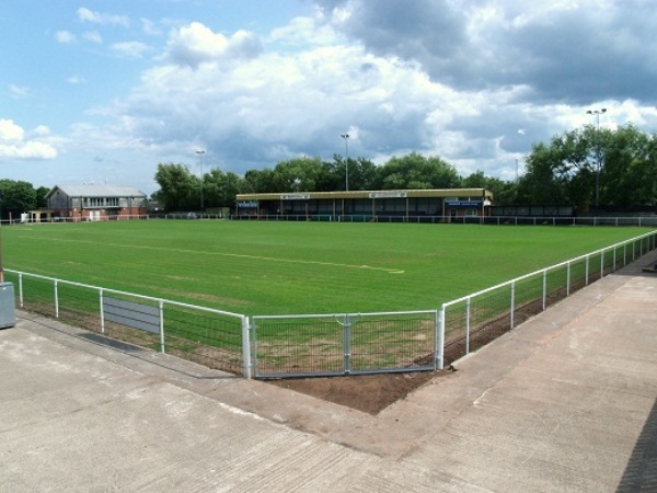 Sân Windsor Foodservice Stadium