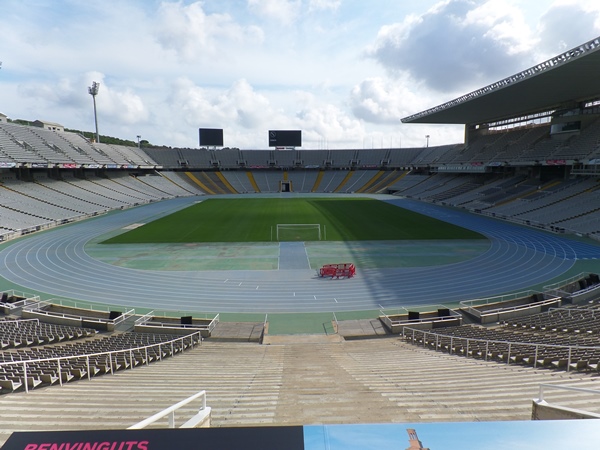Sân Camp Nou