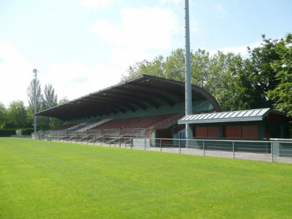 Sân Stade Saint-Lazare