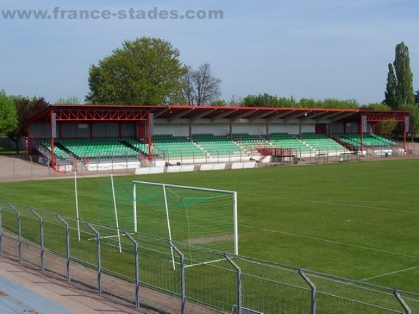 Sân Stade des Alouettes