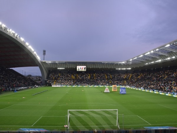 Sân Bluenergy Stadium