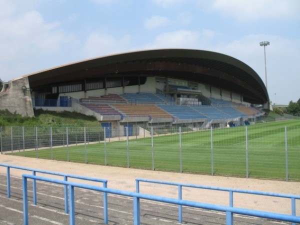 Sân Stade Michel-Amand