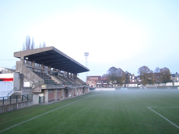 Sân Stade Degouve Brabant