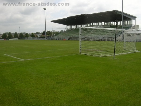 Sân Stade Didier Deschamps