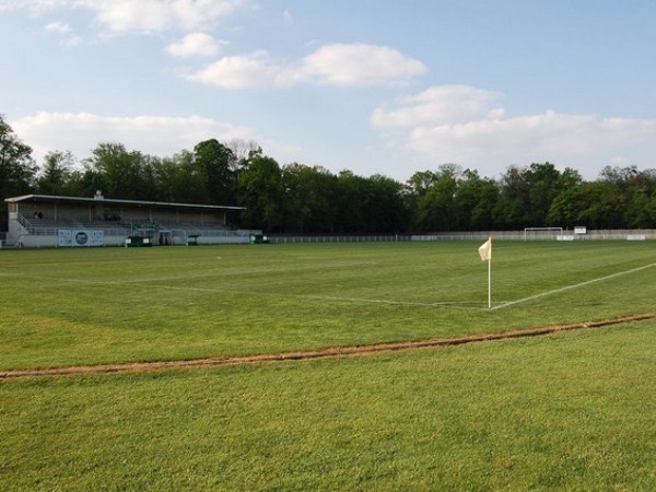 Sân Stade des Bourgognes