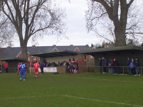 Sân Memorial Field