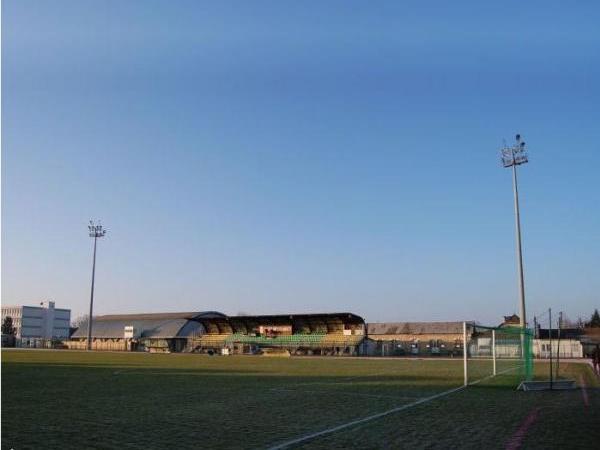 Sân Stade Jules Ladoumègue