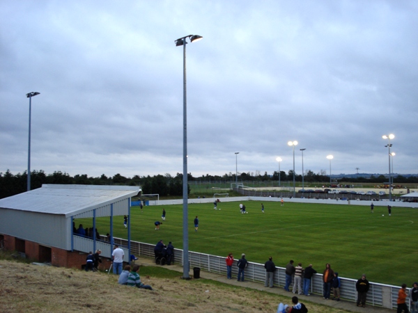Sân Drewitt-Barlow Stadium