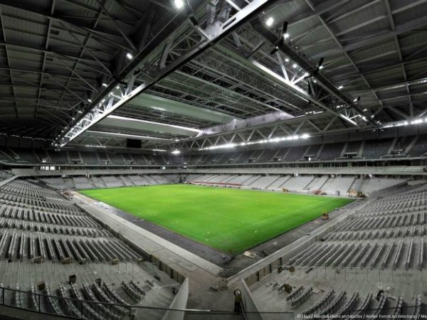 Sân Stade Pierre-Mauroy
