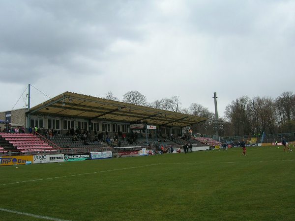 Sân Karl-Liebknecht-Stadion