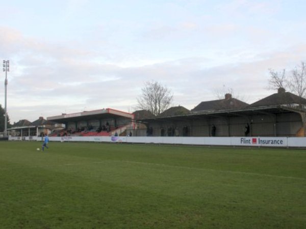Sân Earlsmead Stadium