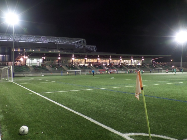 Sân RCDE Stadium