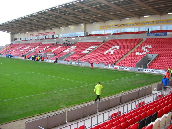Sân Bloomfield Road