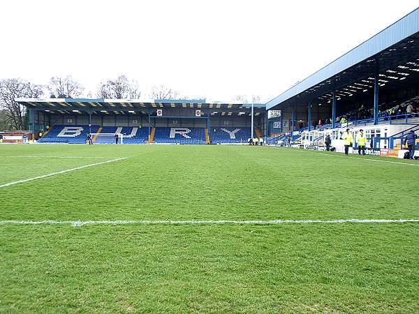 Sân Gigg Lane