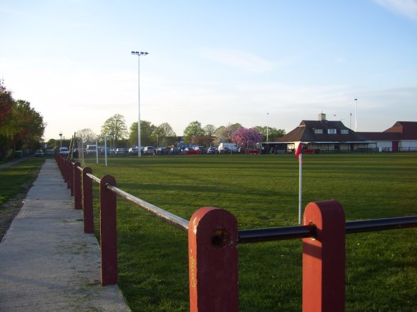 Sân Bedfont Sports Recreation Ground