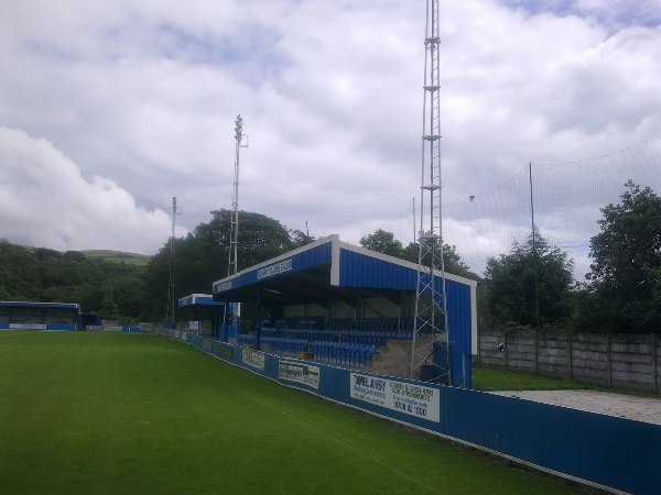 Sân The Harry Williams Riverside Stadium