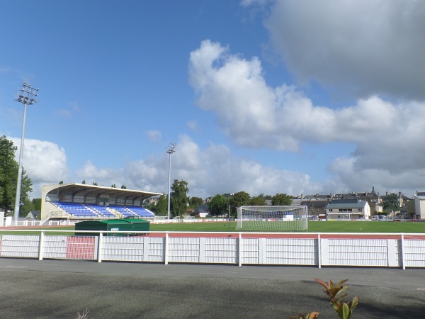 Sân Stade René Fenouillère