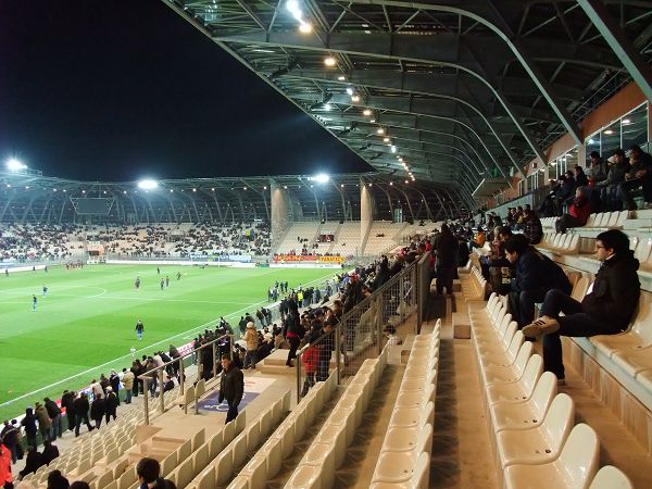 Sân Stade des Alpes