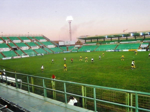 Sân Estadio Romano