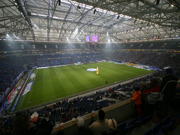 Sân VELTINS-Arena