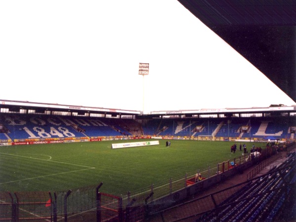 Sân Vonovia Ruhrstadion